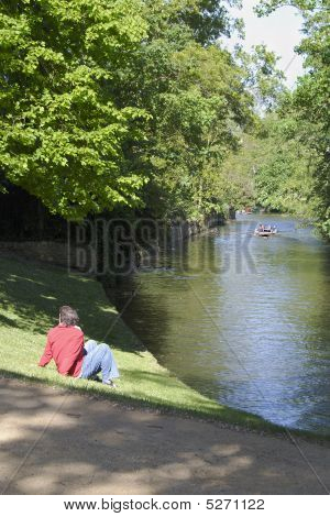 Rio Cherwell em Oxford. Inglaterra