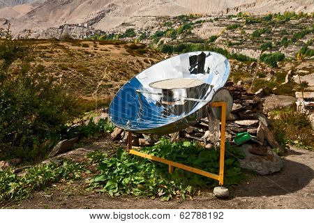 Solar Cooker