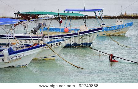Cozumel - Marz 6: View Of The Port On Cozumel Mexico. The Island Is Located 10 Miles East Of Playa D