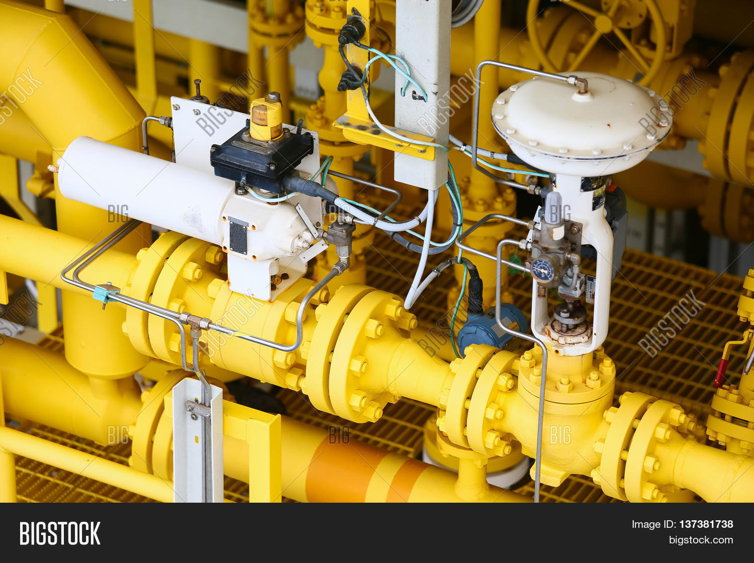 Pressure Control Valve Image & Photo (Free Trial) Bigstock