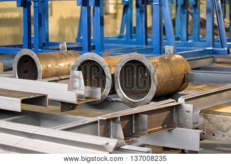 Steel structures of large diameter steel pipes