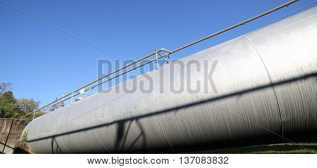 Huge Pressure Vessel For The Storage Of Gas In The Fuel Producti