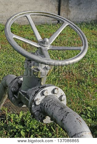 Gate Valve To Close Or Open The Natural Gas Flow