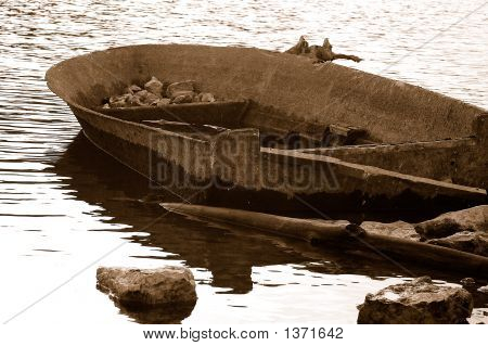 pictue แบบเก่าเป็นเรือเก่า