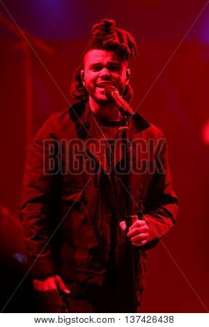 HOLLYWOOD, CA-OCT 24: The Weeknd performs onstage during CBS RADIOs third annual We Can Survive, presented by Chrysler, at the Hollywood Bowl on October 24, 2015 in Hollywood, California.