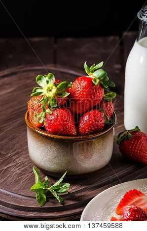 Pancakes With Strawberries
