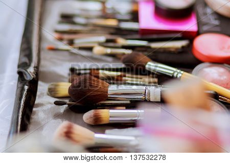 Brush set for make-up on table make-up brush for powder