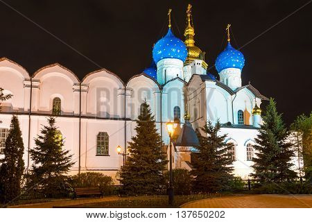 Cathedral of the Annunciation (Kazan) at night