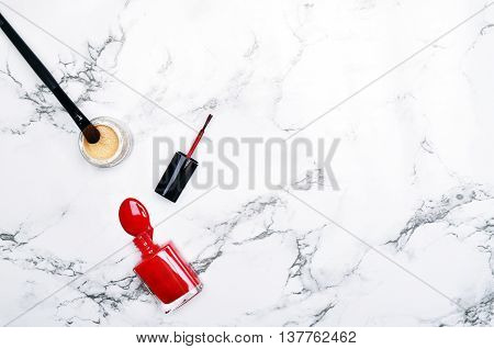 Mock-up background view table woman accessories. stationery supplies. glamour style. Gold stapler. polka gold. Header website or Hero website. Flat lay.