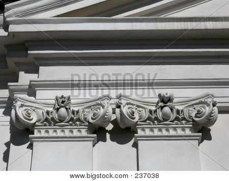 Fassade der Kirche