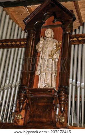 S-hertogenbosch, Southern Netherlands - July 01, 2017. Statue Of Sacral Image In Niche Amid Organ St