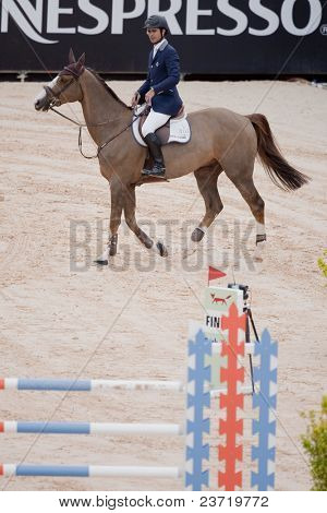 VALENCIA, Hiszpania - 8 maja: Brazylia Rider Pessoa, koń Palouchin de Lingny, w globalnym Tou mistrzów