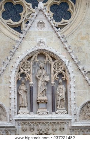 ZAGREB, CROATIA - APRIL 12: Jesus Christ surrounded by saints Stephen the King and St. Ladislaus, portal of the cathedral in Zagreb, Croatia on April 12, 2015.