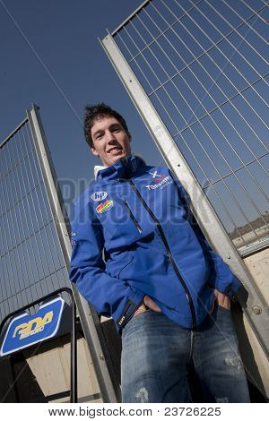 VALENCIA, Spanje - 11 februari: De deelnemer in de Moto2 en de 125cc - Aleix Espargaro - testen op Februa