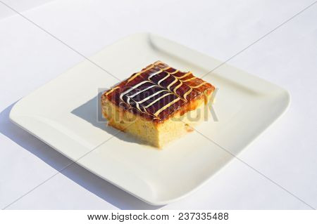 Prepared For Special Occasions, Delicious And Beautiful Cake