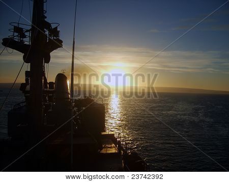 Vela al tramonto