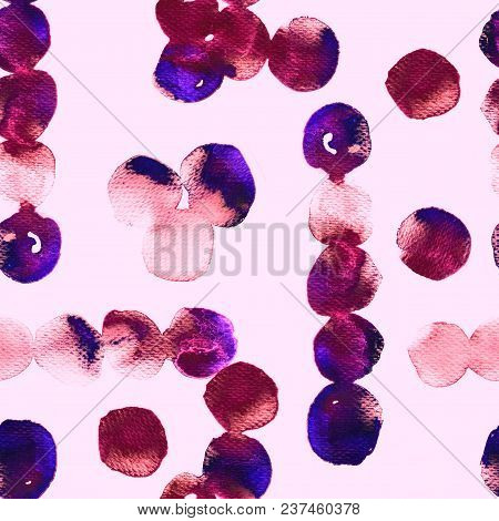 Minimal Geometric Watercolor Pattern. Wet Fluid Brush Paint Background.  Abstract Sphere Template De