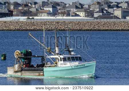 New Bedford, Massachusetts, Usa - April 23, 2018: Fishing Vessel Underwing Approaching Hurricane Bar