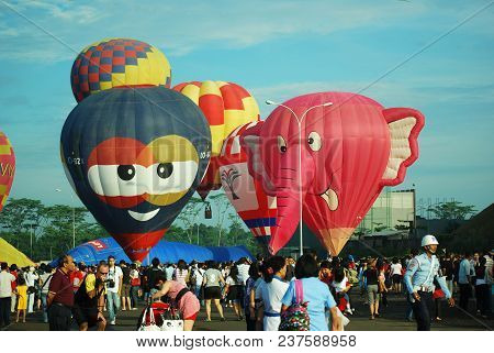 Sentul - Indonesia. March 27, 2010. Colorful Hot Air Balloons At 1st Indonesian Hot Air Balloon Fest