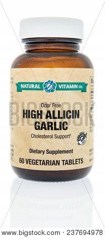 Winneconne, Wi -  19 April 2018: A Bottle Of Natural Vitamin High Allicin Garlic Supplement On An Is