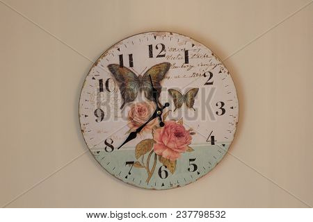 Wall Clock. Time For Wall Clock. Clock Hung Over The Wall. Old Wall Clock With Rose And Butterflies.