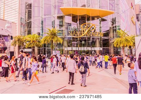 Bangkok, Thailand - July 8, 2017: Crowd Of People Is Walking In Front Of 