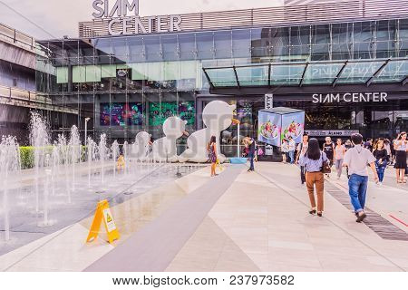 Bangkok, Thailand - July 8, 2017: Crowd Of People Is Walking In Front Of 