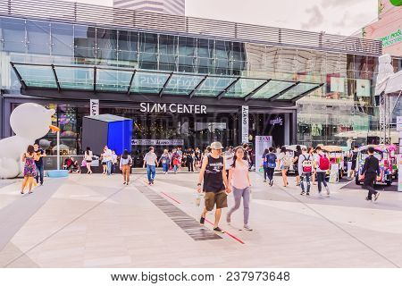 Bangkok, Thailand - July 8, 2017: Crowd Of People Is Walking In Front Of 