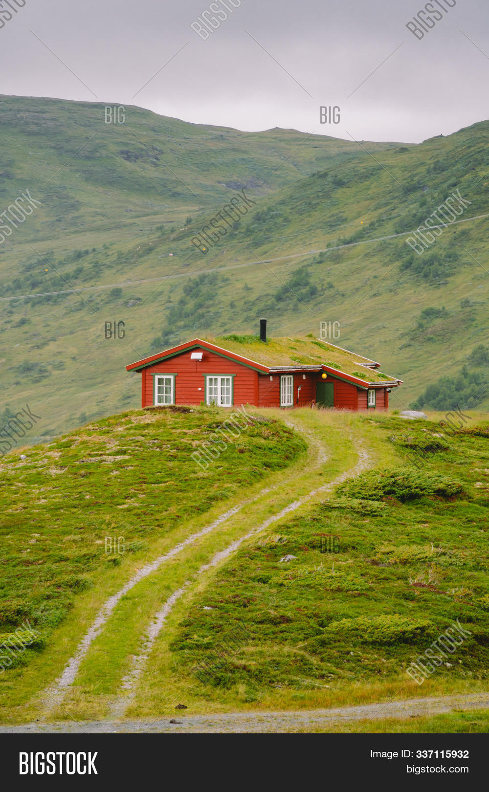 Hut Wooden Mountain Image & Photo (Free Trial) Bigstock