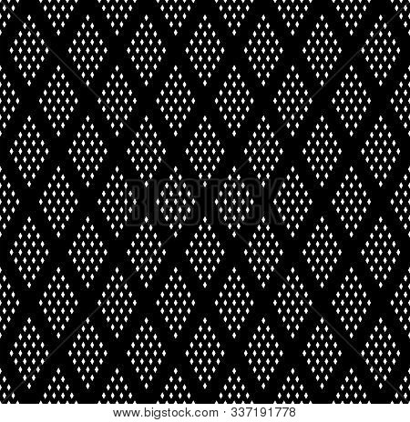 Seamless Diamonds Patternt. Geometric White Texture On Black Background. Vector Art.