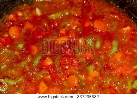 Mexican Sauce Salsa Ranchera, Made With Onions, Garlic, Chilli, Toasted Cumin Seeds, Mexican Oregano