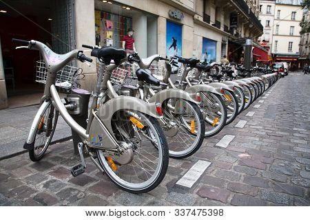 Paris, France - May 06, 2009. A Velib Station With Rental Bicycles For Hire By The Public In Paris, 
