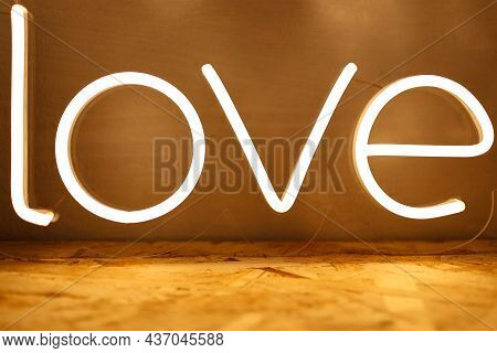 White Neon Sign With The Inscription Dream Love. Trendy Style. Wedding Design. Neon Sign. Custom Neo