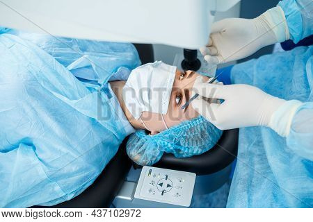 Professional Medicine Eye Correction. Laser Eye Medical Correction.