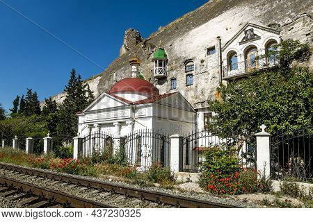 Inkerman.crimea.may 31, 2021.st. Klimentovsky Cave Monastery In The Rock In Inkerman In The Crimea