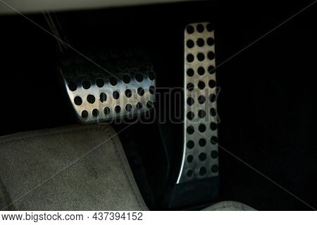 Dnepropetrovsk, Ukraine - 08.24.2021: Convertible Mercedes Benz Sl550 On The Road. Detailing. Gas An