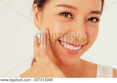 Portrait Beauty Of Clean Skin Of Southeast Asian Women, Beautiful Faces, Charming Smiles, Perfect Br