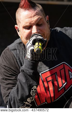 Twiztid Performing Live At Dte Energy Music Theater As Special Guest For Rob Zombie On 9-18-2021