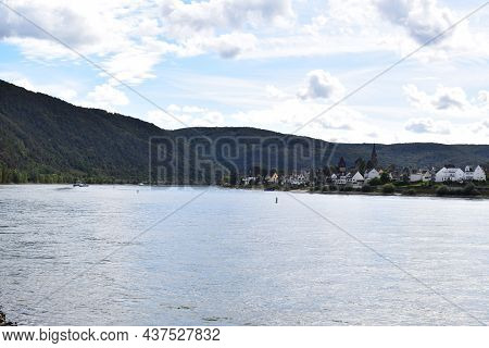 Mittelrheintal With Small Town Bad Salzig On The West Shore