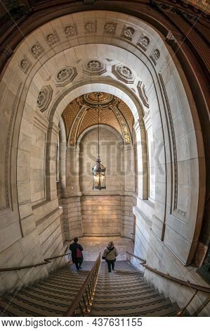 New York, Usa-march 7,2020:view Of The Interior Of Public Library.with 53 Million Items And 92 Locat