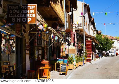 Avanos, Turkey-october 8, 2021:picturesque View Of Ancient Street With Gift Shops And Open Air Cafes