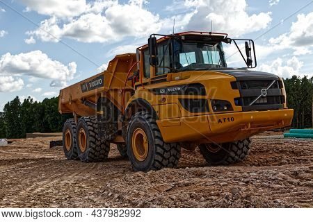 Augusta, Ga Usa - 09 10 21: Construction Site Volvo Dump Truck Heavy Industrial Machinery