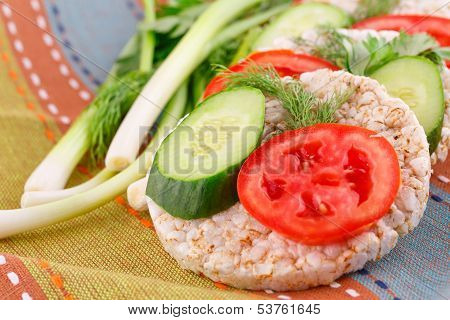 Puffed Rice Crackers Sandwiches