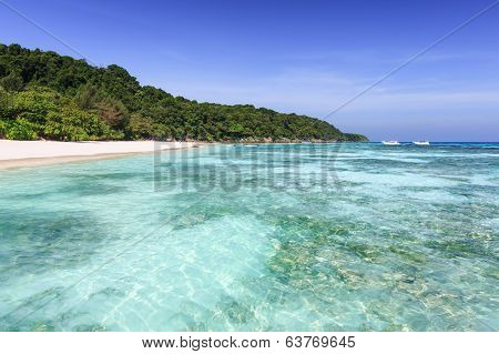 Beach Of Tropical Crystal Clear Sea, Ta Chai Island