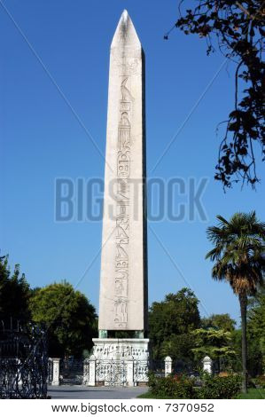Obelisco di pietra grande, Istanbul