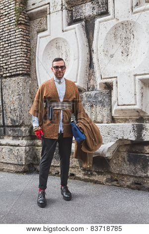 People Outside Alberta Ferretti Fashion Show Building For Milan Women's Fashion Week 2015