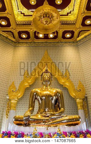 Golden BuddhaWat Trimit Bangkok Thailand. Famous for its gigantic three-meters tall and 5.5 tons Buddha Image made of solid gold during the Ayuthaya period.