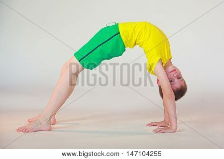 Dhanurasana Yoga