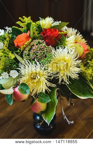 bouquet of apple Chrysanthemum rowan stonecrop anisetree phlox