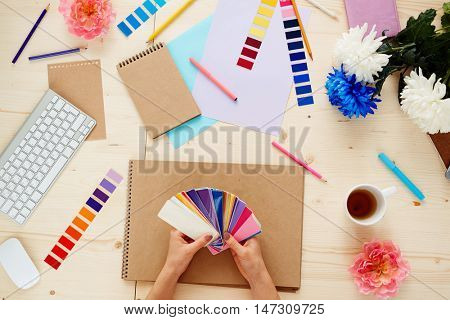Choosing color for decoration
